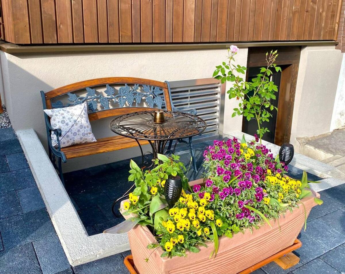 Beim Brunnen Apartment Gsteigwiler